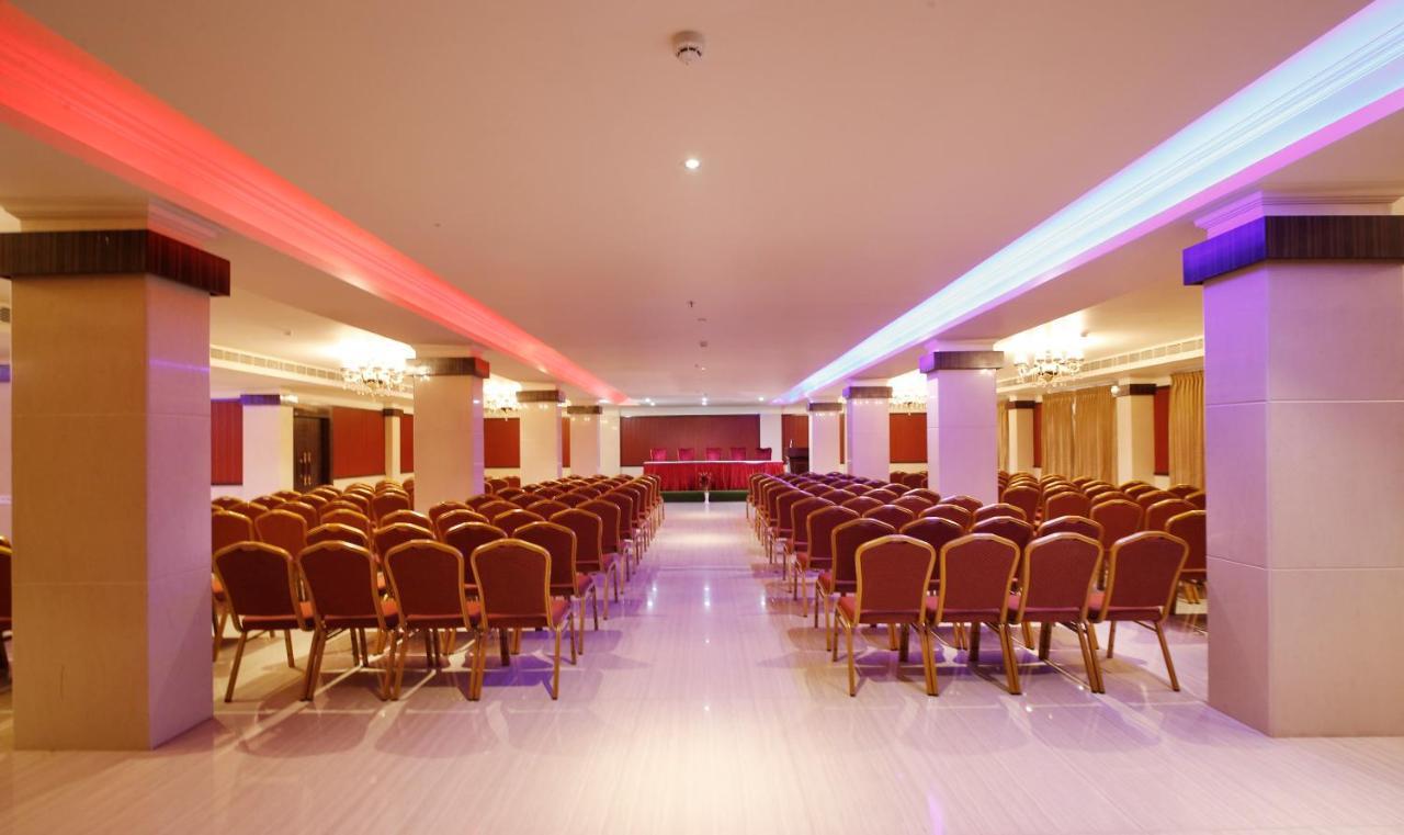 Hotel Park Residency Nilambur Exterior photo