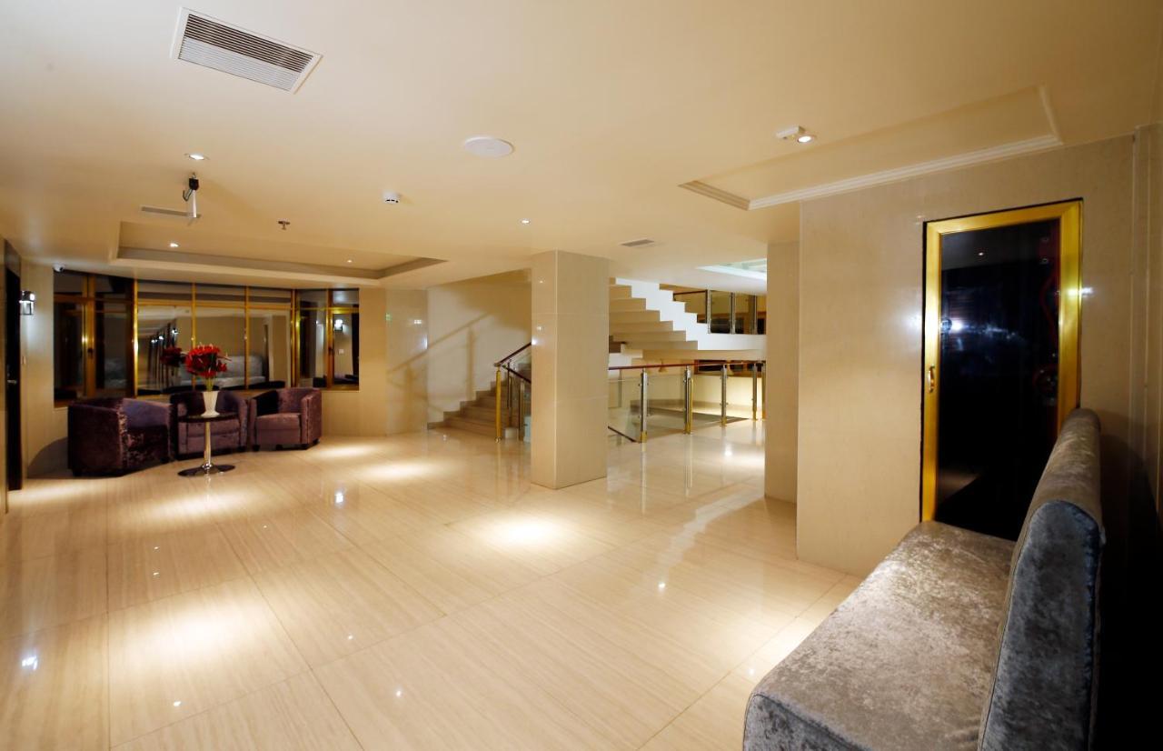 Hotel Park Residency Nilambur Exterior photo