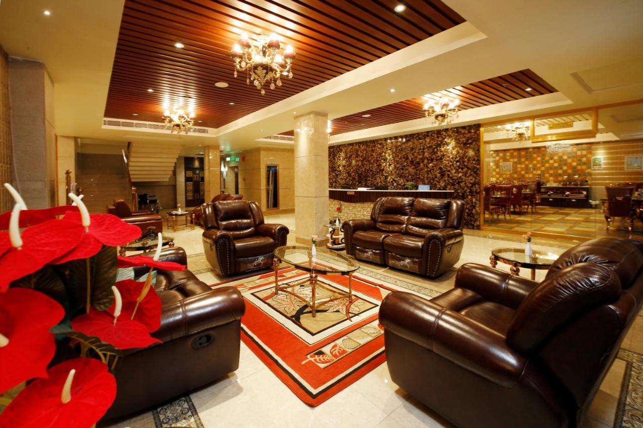 Hotel Park Residency Nilambur Exterior photo